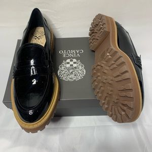 Vince Camuto Women's Mckella Round Toe Stacked Heel Slip-On Loafer